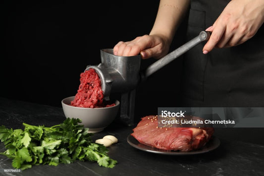 Broušení mlýnku na maso